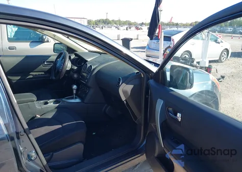 2013 Nissan Rogue S из США, поврежденный, VIN JN8AS5MV8DW630776